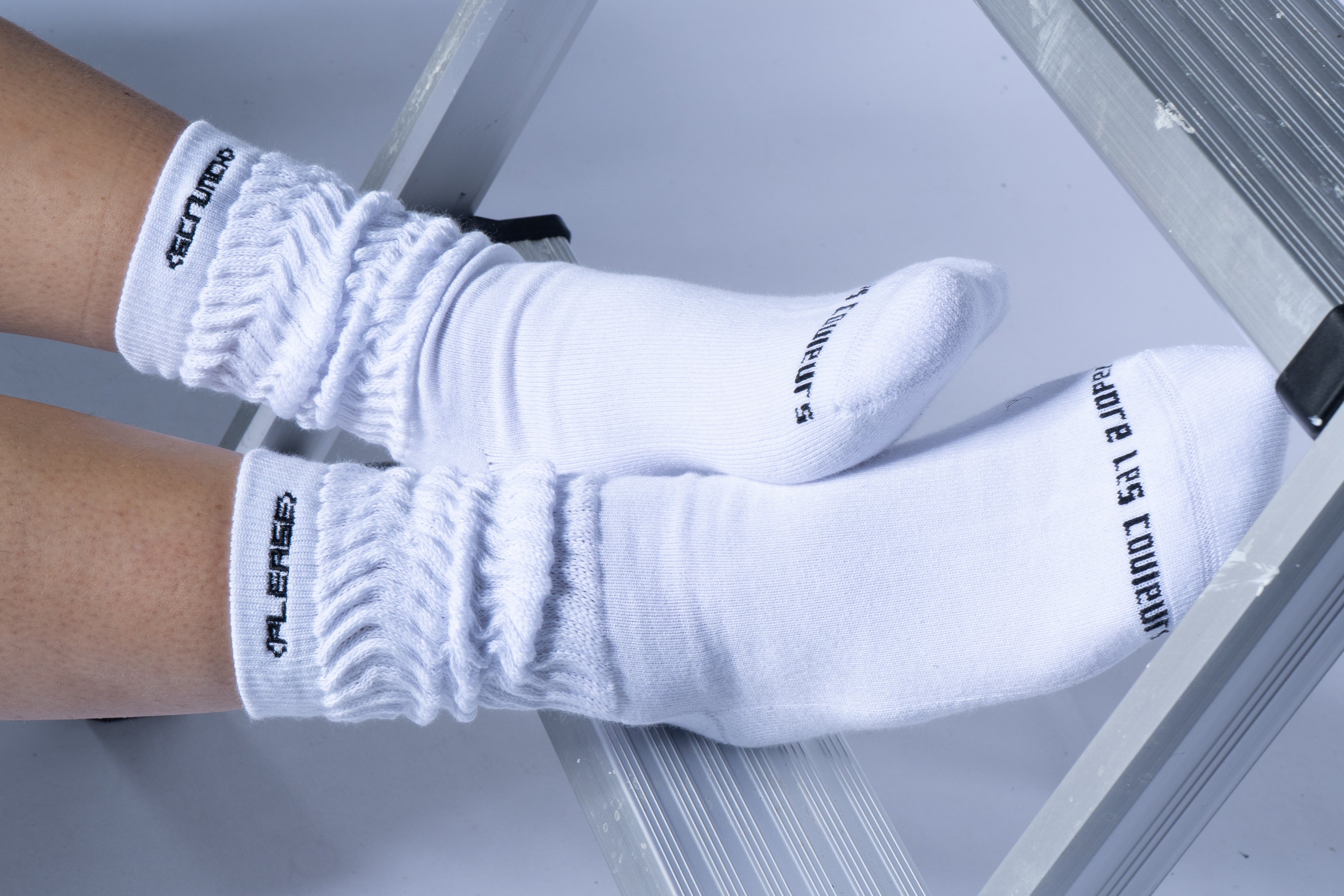 “PLEASE SCRUNCH” FOOT GLOVES(3 PACK)